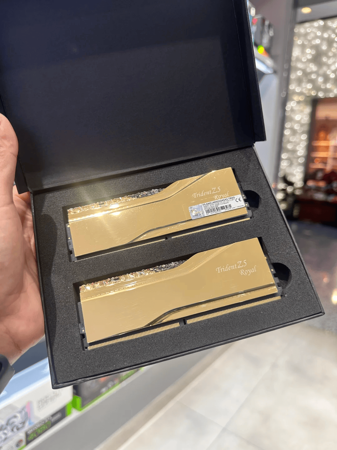 矽基風暴：當電腦配件變成期貨