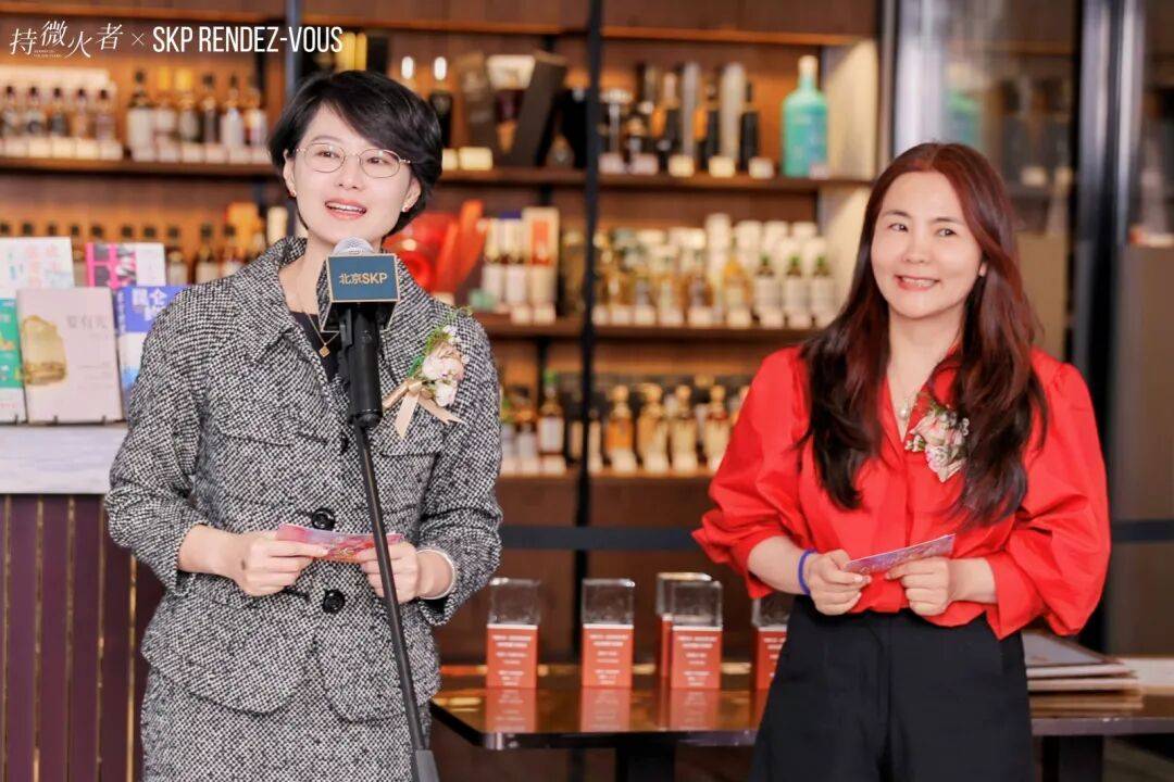 心中有愛，手中有光：“持微火者”女性文學好書榜2025年度十大好書頒獎