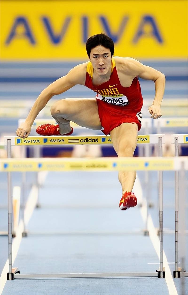 原創身價7億二婚娶師妹，劉翔愛旅遊不創業不奢侈，女友是暗黑休閒風