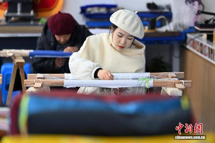 甘肅臨夏：東鄉刺繡煥新生