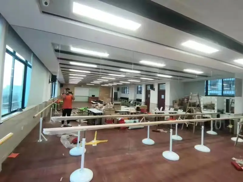 廣州舞蹈室玻璃鏡定購 舞蹈把杆定製 落地玻璃鏡定購