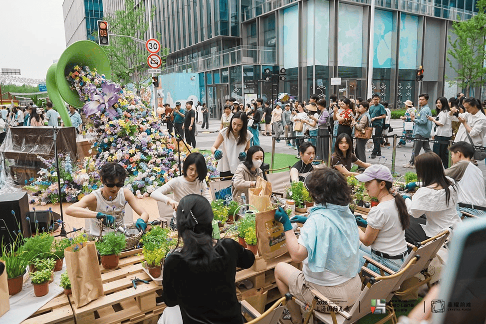 辦公租賃逆勢增長72％，陸家嘴集團“深耕內功”的一年