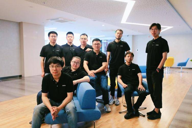 原創那些移民美國的中國精英，為啥突然人間蒸發？真相扎心不敢看