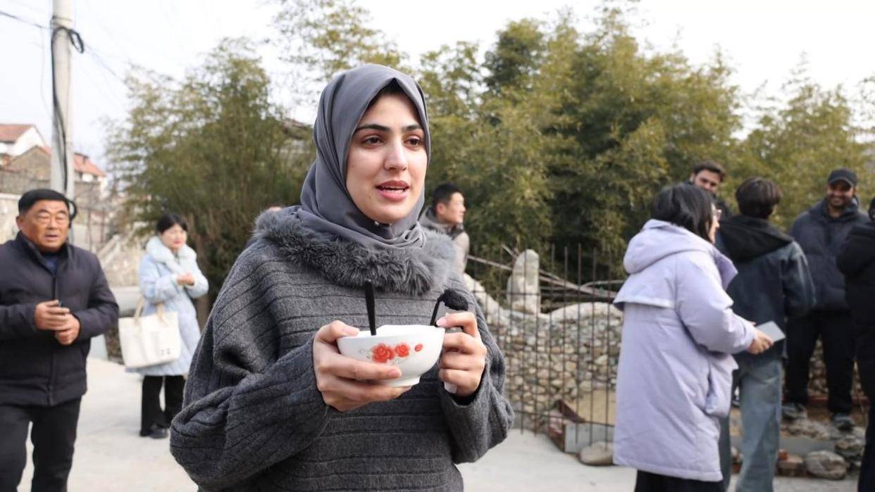 泰安市岱嶽區：外籍留學生在非遺裡感受中國“小年味兒”