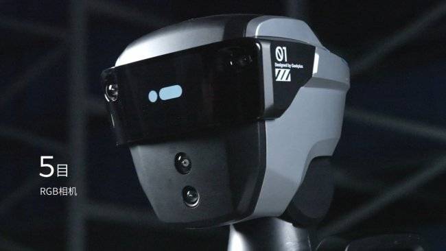 極智嘉釋出人形通用倉儲機器人，引領無人倉新紀元！