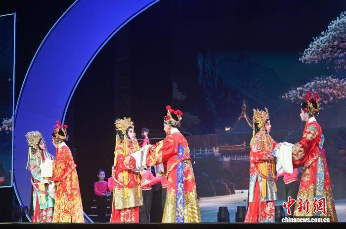 “灣區有戲”2026新年戲劇盛會在穗上演