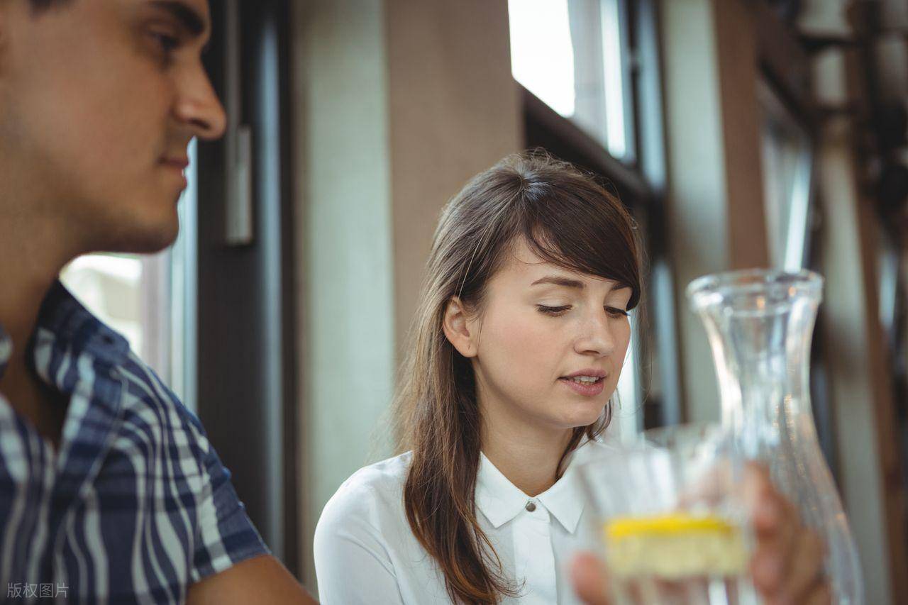 喝完白酒後，如何快速醒酒？