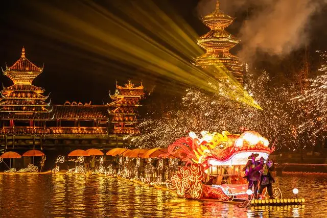 迎客破千萬！這個春節，深圳旅遊何以“馬力全開”？