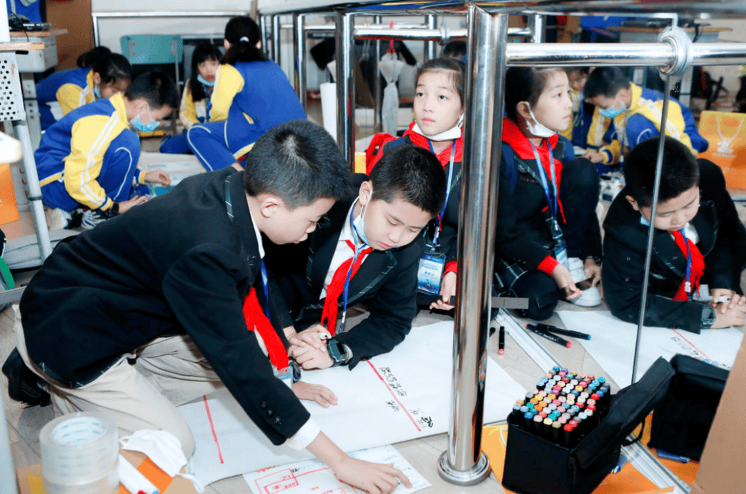 劉偉：警惕創新口號下的教育空心化—— 中小學雙基教育與創新教育協同發展的理性思考