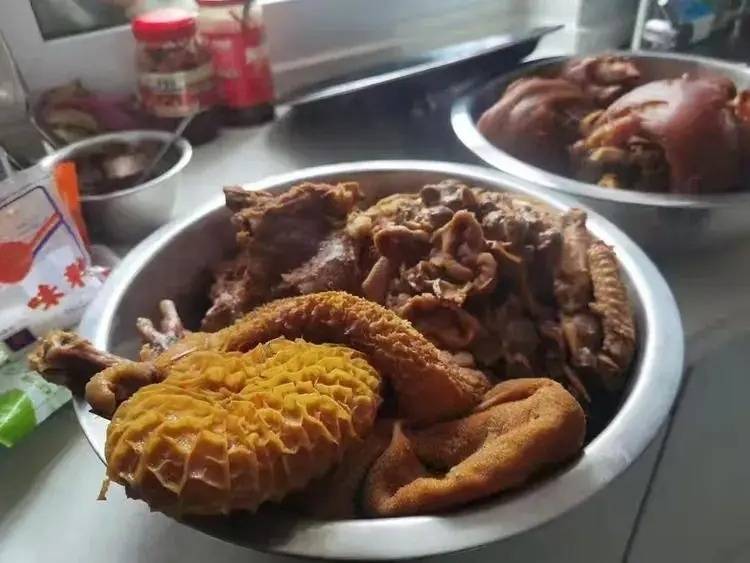 原創詩歌：紅紅火火過大年