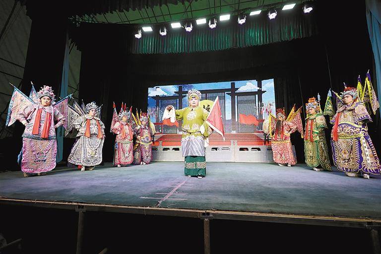 每天兩場戲 戲劇傳鄉情——固安縣柳泉鎮北市村舉辦戲劇展演