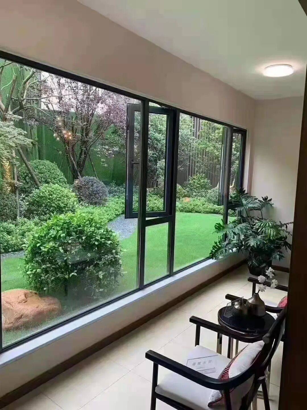 富軒全屋門窗開啟門窗“大玻璃時代”，讓顏值與安全並存！