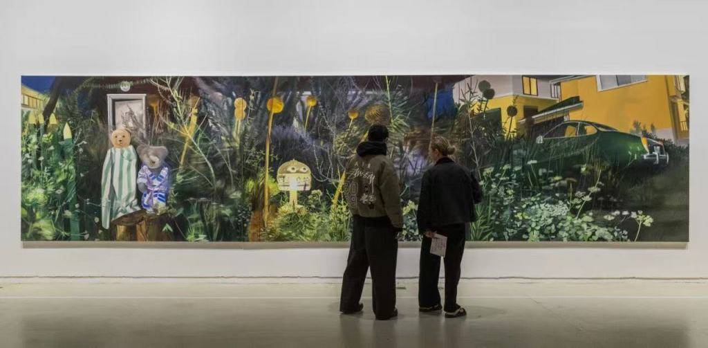 上海雙年展落幕前迎來觀展熱潮，女性藝術敘事令人矚目