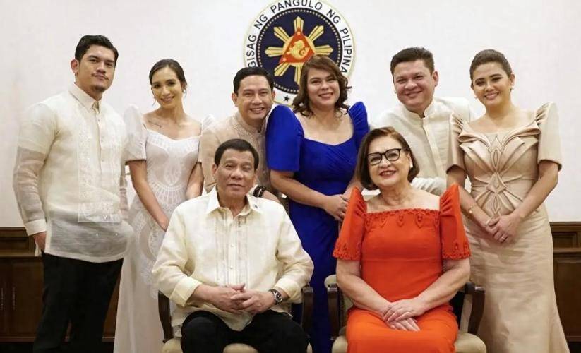 原創全球最貪總統馬科斯：房產4500畝、斂財上百億，私人飛機都有29架