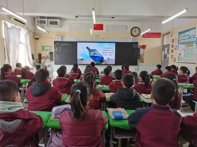 以少年之名， 守護碧水清流！淮河東路小學節水小衛士在行動
