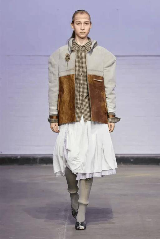 服裝畢業設計釋出 | 2026中央聖馬丁藝術與設計學院-研究生服裝畢業秀！