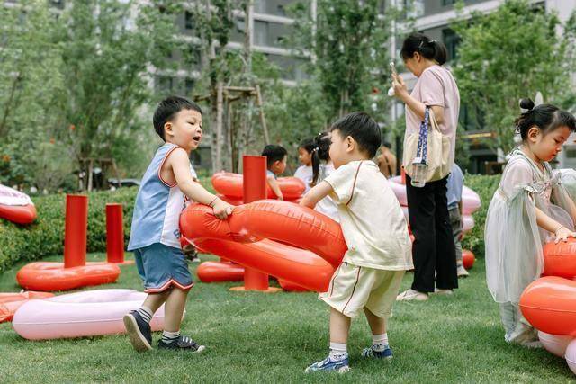 招商蛇口“熟人社會”的秘密：為什麼他們的業主不想搬家？