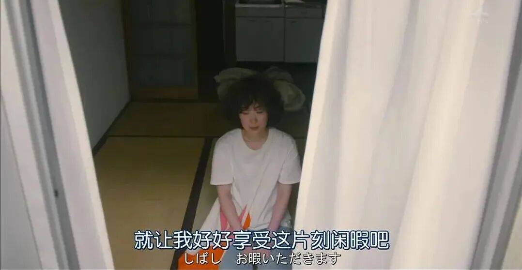 “17歲工齡5年”，提前工作的“超級中學生”都快把985研究生卷懵了