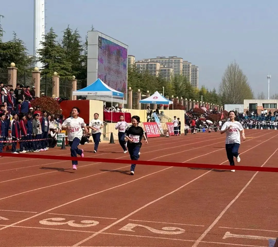 原創臨沂第六中學2026年春季田徑運動會開幕