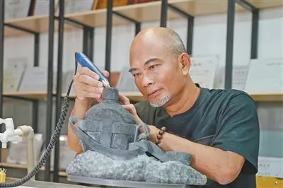 匠心雕刻 傾力傳承（追夢路上）