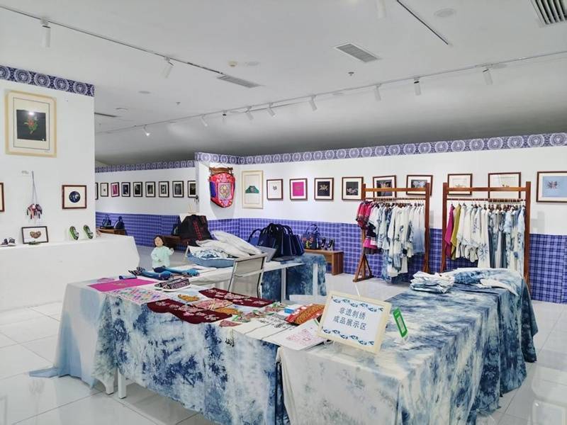 一針一線“繡”春光！黔西南開展布依族刺繡體驗活動