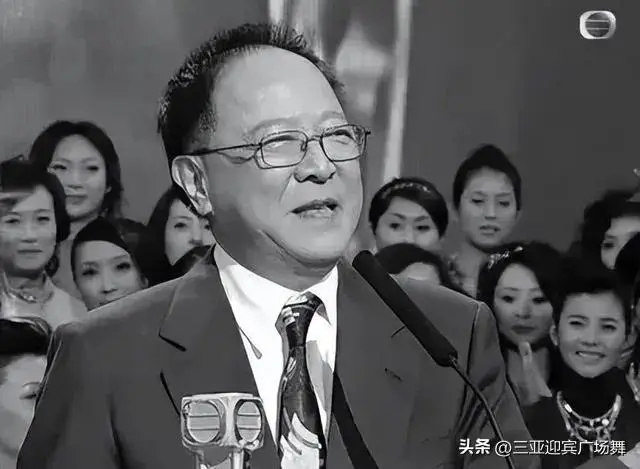 原創半個港圈為他送行！89歲戲劇教父鍾景輝，改寫香港影視半壁江山