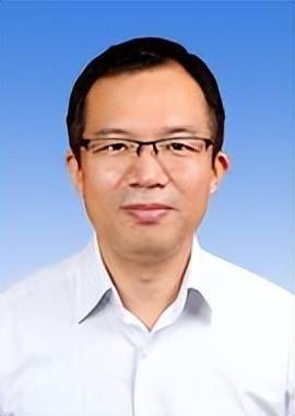 教育廳副廳長，擬任本科院校正職