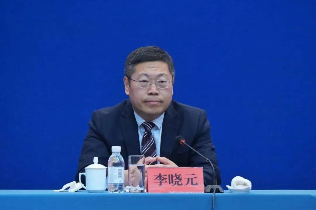 李曉元任青島市教育局副局長