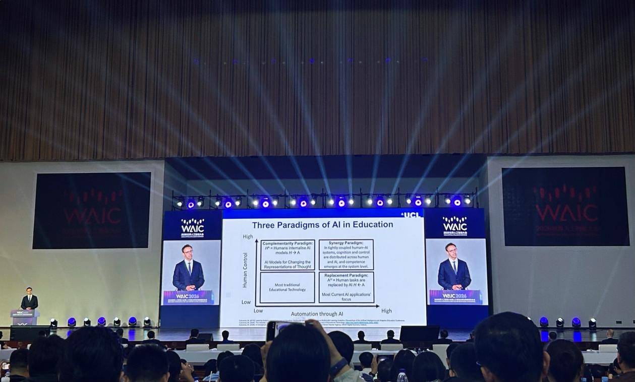 專訪UCL教授：AI正抽走職業梯子的最底層，大學必須補上這一環