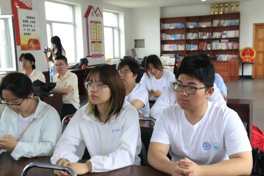 “把論文寫在大地上” 吉大學子4天交出“蛟河實踐答卷”