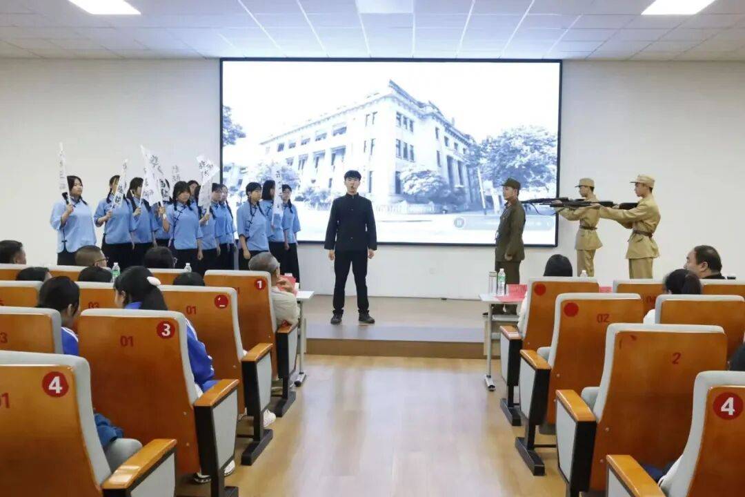 庫倫旗第二中學2026年招生簡章