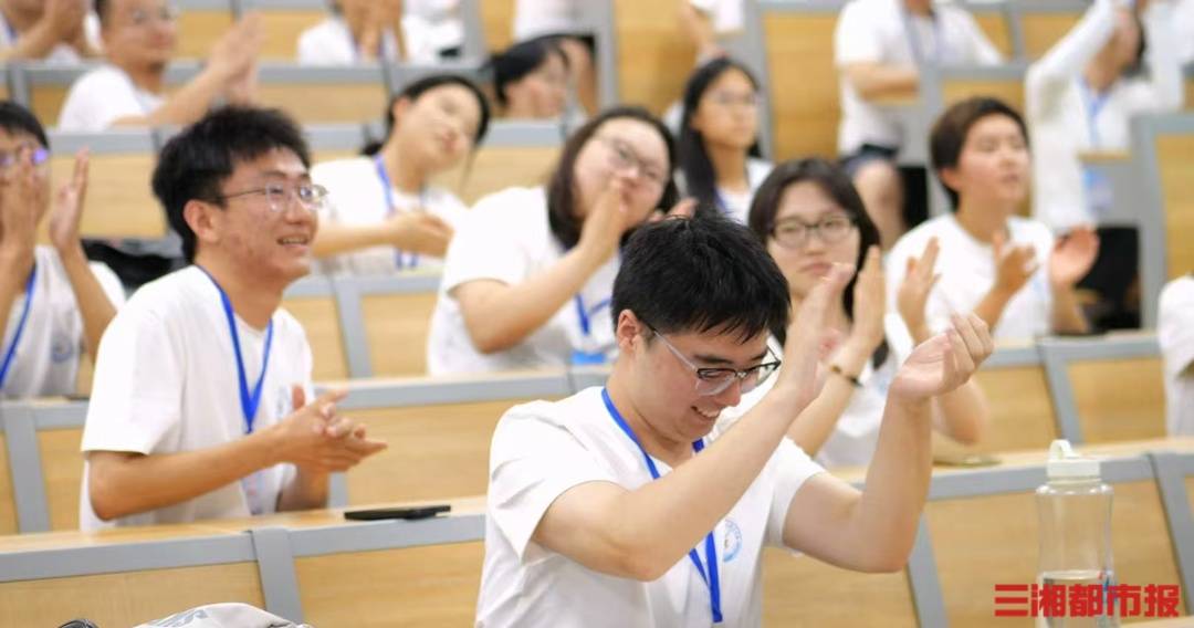 青年才俊聚長沙！2026年“資訊傳輸、處理與安全”全國研究生暑期學校在國防科大開班