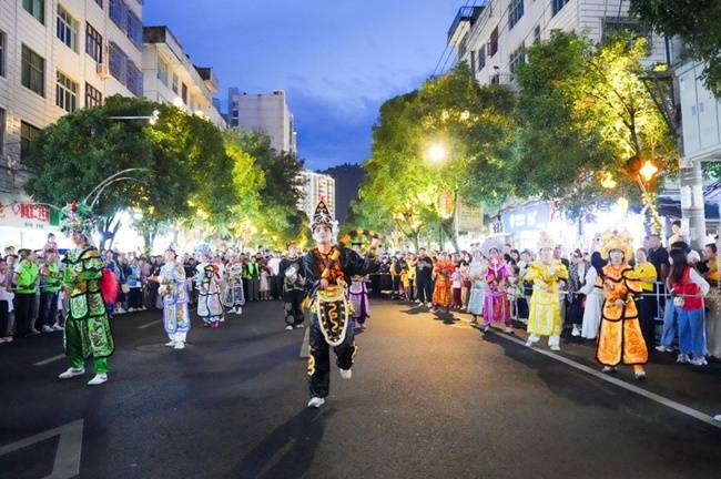 非遺＋美食點燃“雲端之城”周寧夏夜狂歡啟用夜經濟