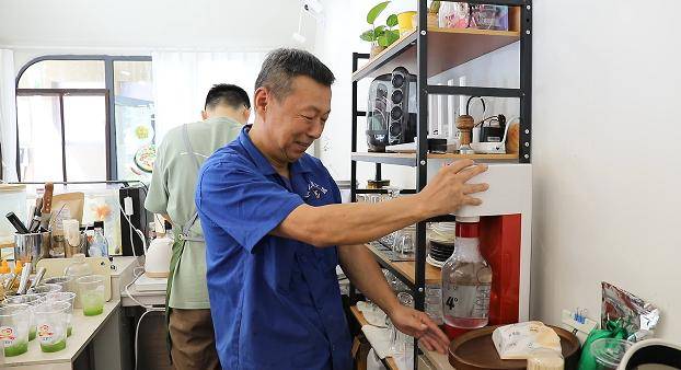 市北這杯立秋“奶茶”，甜到了快遞小哥心裡！