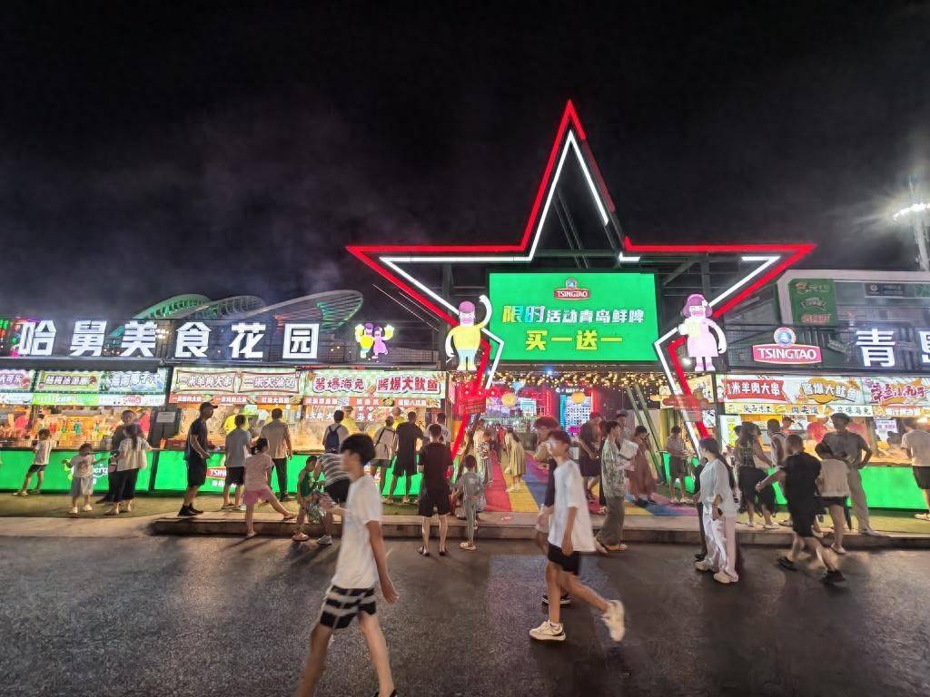 哈舅精釀美食花園人氣爆棚，點亮金沙灘啤酒城夜間消費場景