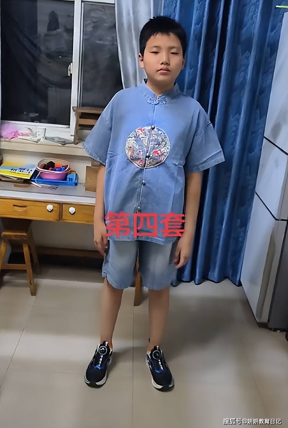 原創“買了一堆什麼玩意兒！”寶媽曬小學男生新衣服，被嘲不如穿校服