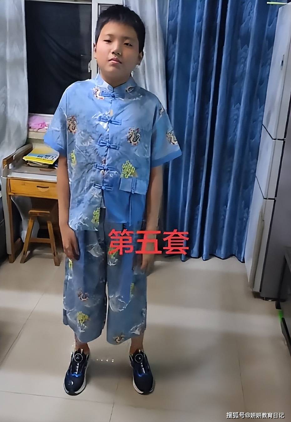 原創“買了一堆什麼玩意兒！”寶媽曬小學男生新衣服，被嘲不如穿校服