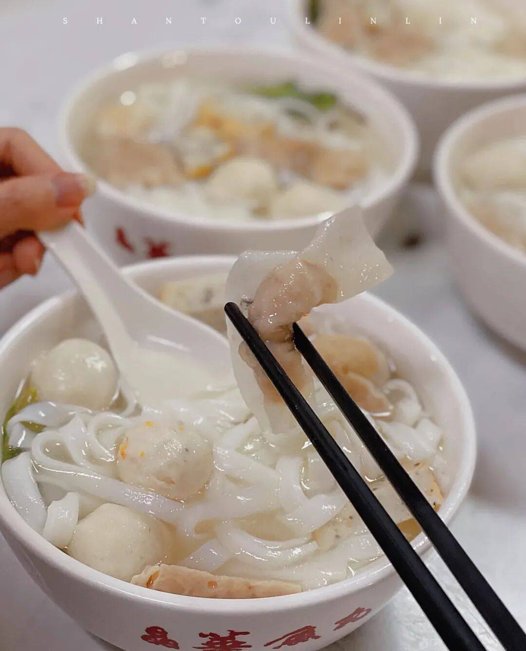 捶打上千次才做成的魚丸！非遺美食，一口下去，鮮嫩可口～