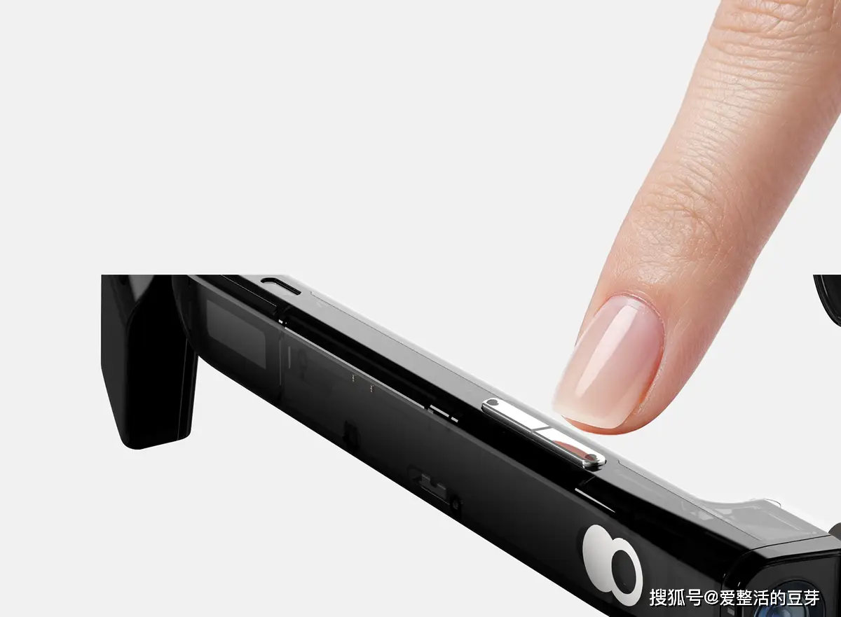 主動AI記憶+換電架構 閃極loomos探索AI眼鏡技術新路線