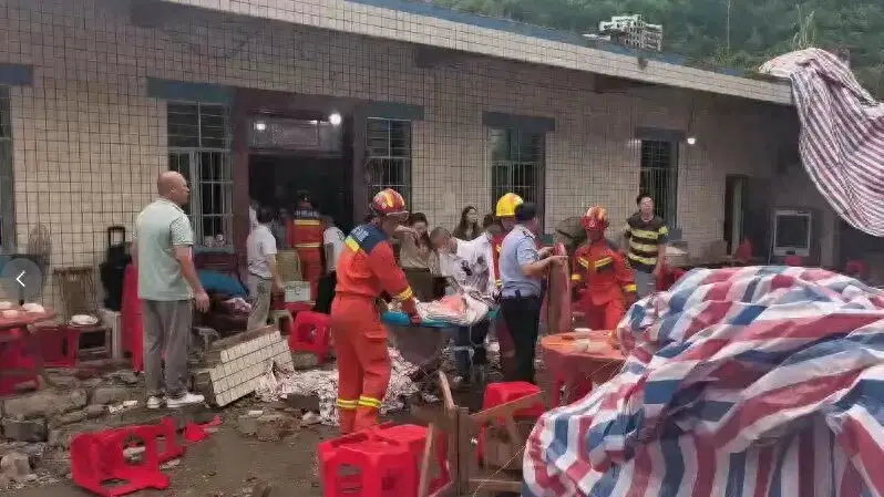 5死17傷！“女兒牆”為何釀成慘劇？