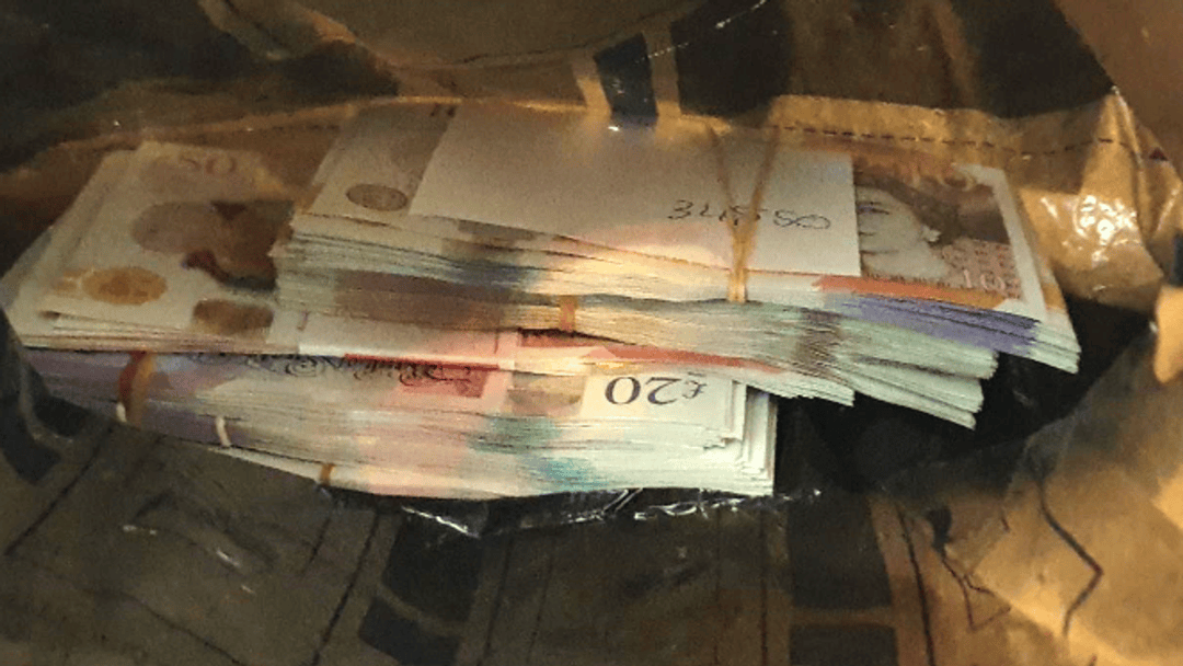 英國最新通脹抬頭英鎊上漲！曼城首相府接管經濟增長大權！留學生代考槍手獲刑3年...