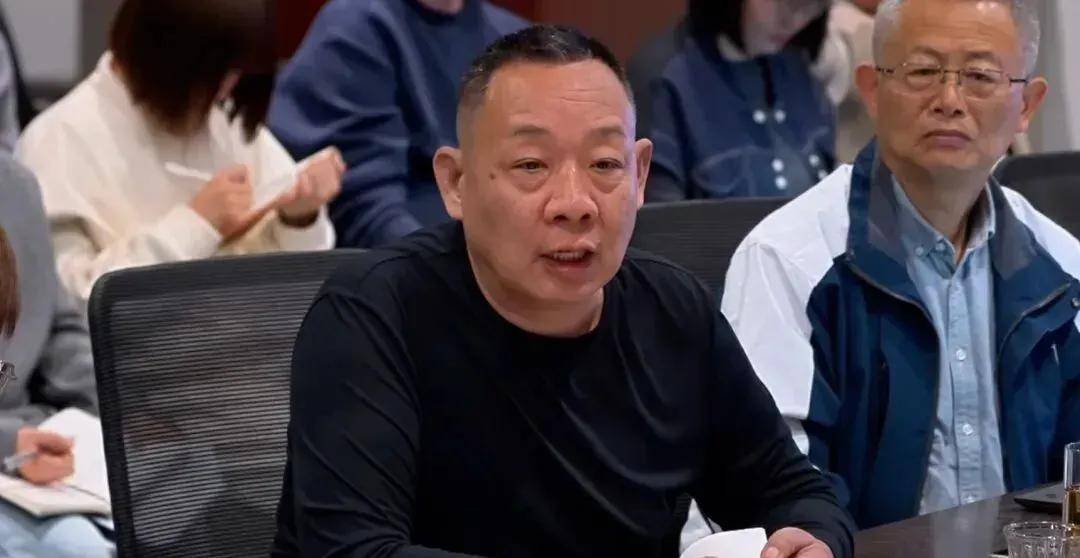 胖東來正式回應“招聘20名刑釋人員”：招聘會嚴格按照國家法律法規執行，第一次招聘30名刑釋人員，是先從中輕度犯罪型別逐步開放至中重度