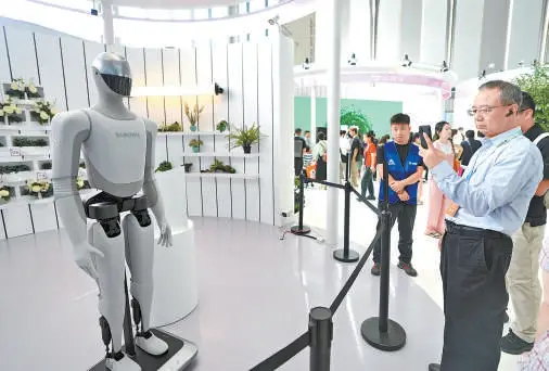 北京加速把機器人送上產業貨架