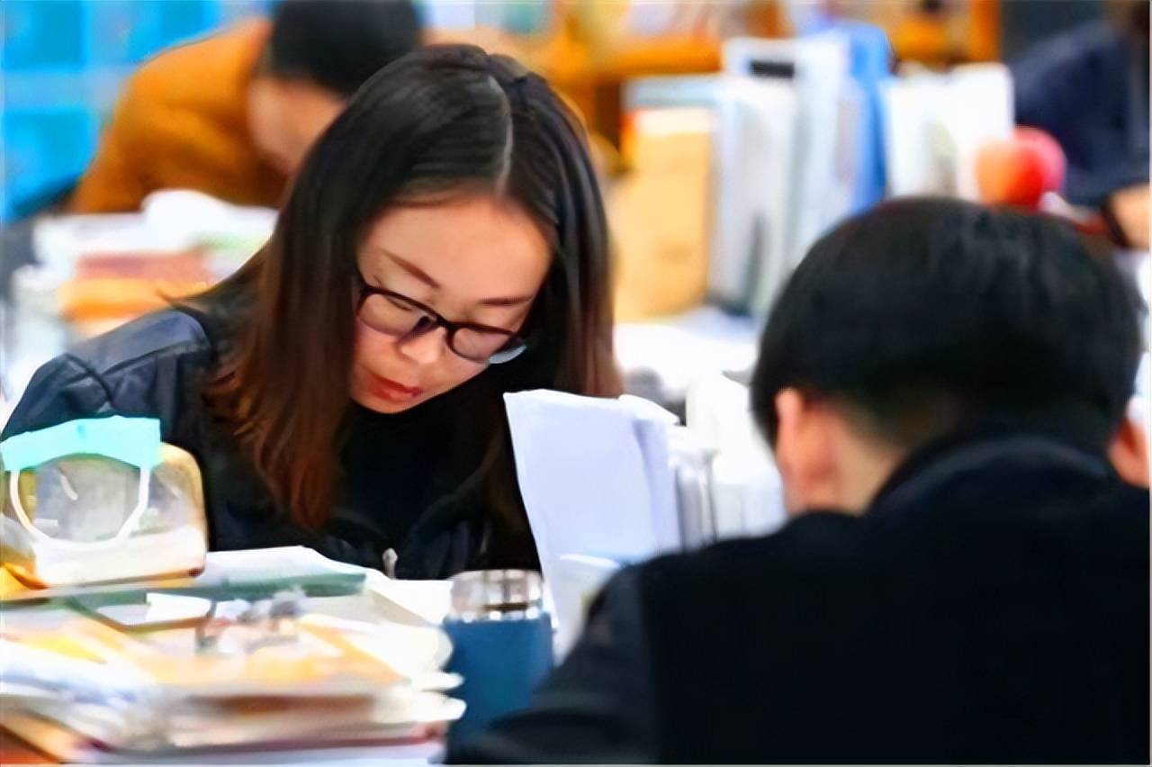 原創大學裡最容易被忽視的“隱形消費”，你中招了嗎？