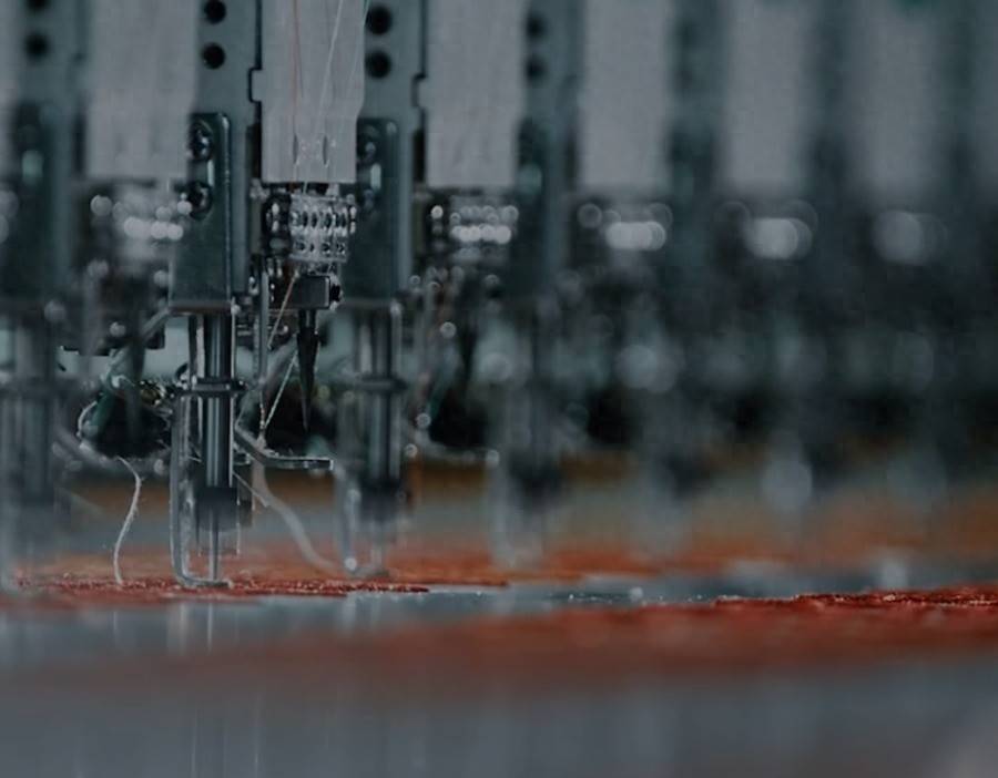 “刺繡裝備龍頭”上市首日開盤漲95.12%，戰配30%打破北交所10%慣例