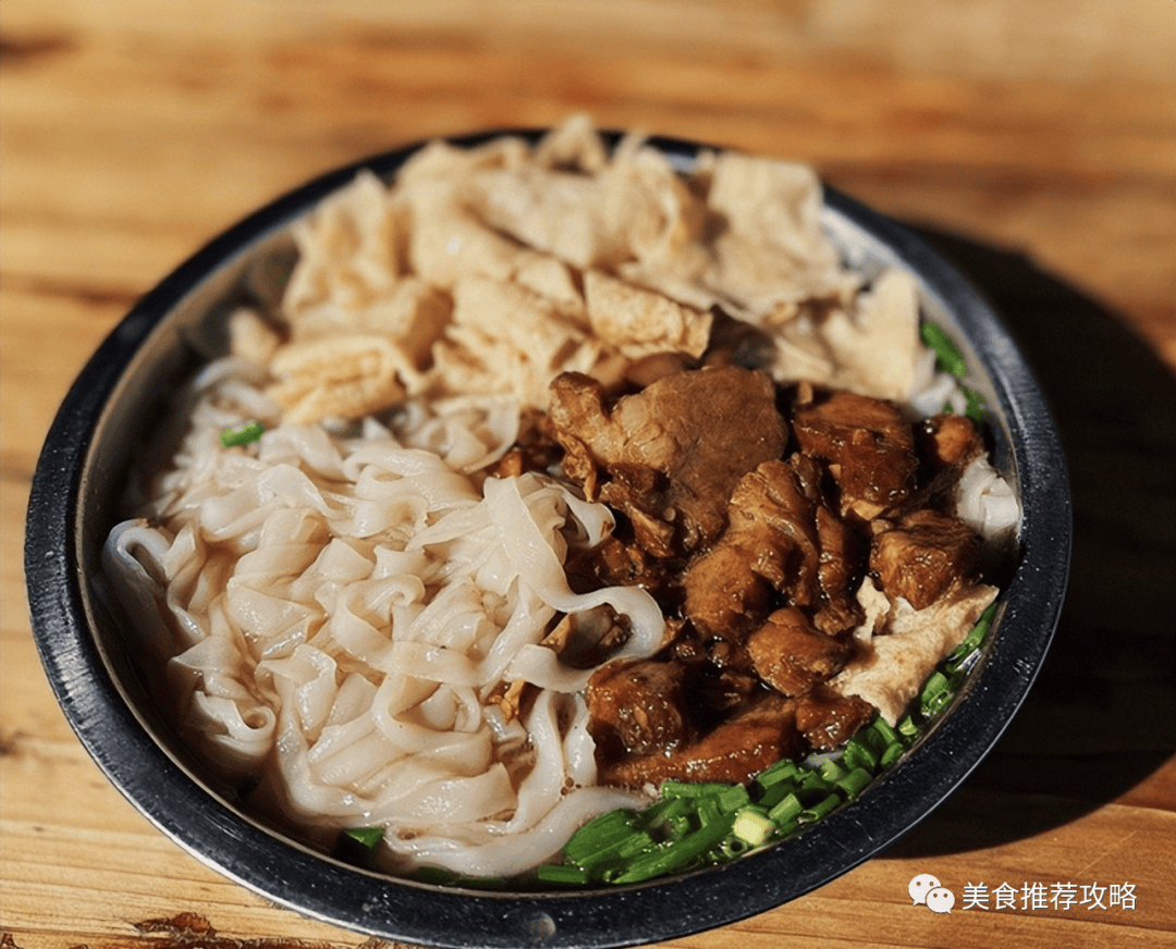 紙包雞、豆漿、龜苓膏...來了梧州你可別錯過這些本地特色美食~