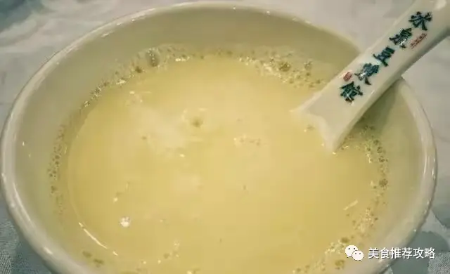 紙包雞、豆漿、龜苓膏...來了梧州你可別錯過這些本地特色美食~