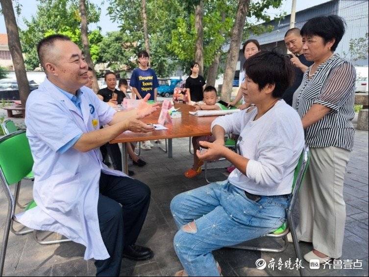 菏澤市“守護巧手”女性手部健康公益專案在成武落地見效