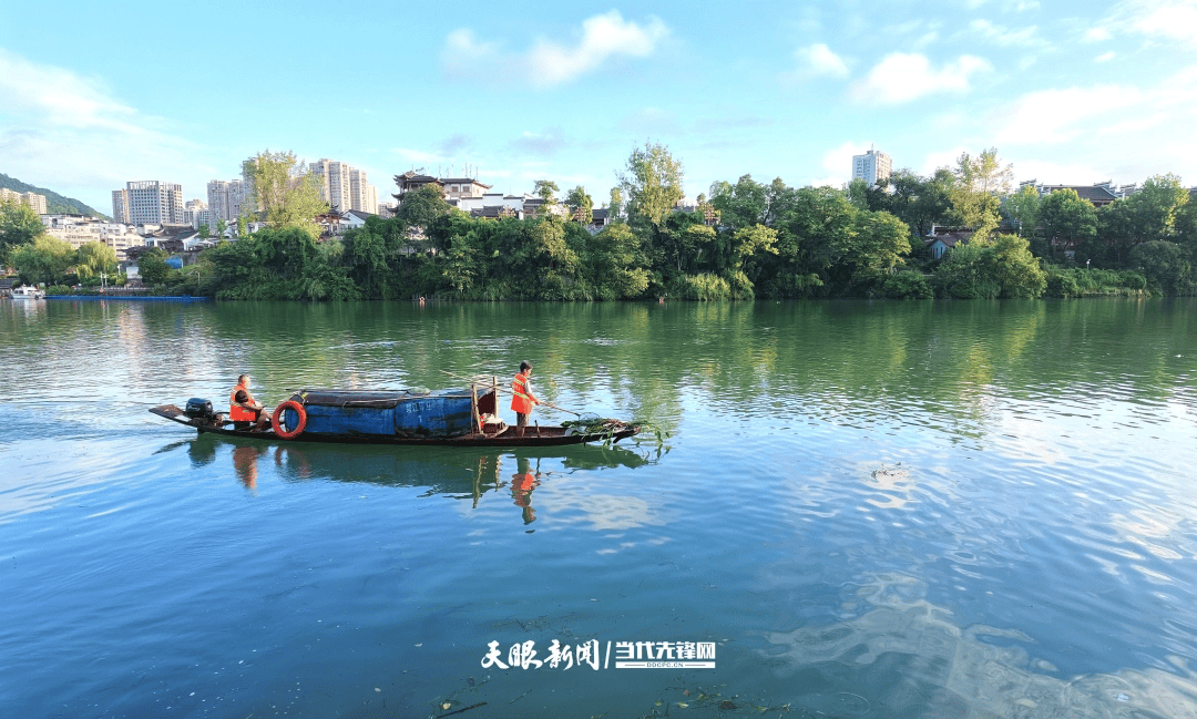 清晨6點上崗！錦江河道“美容師”守護銅仁母親河