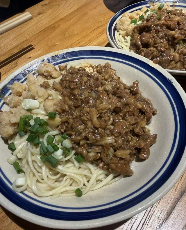 四川旅遊，都江堰老字號抄手，好美味！